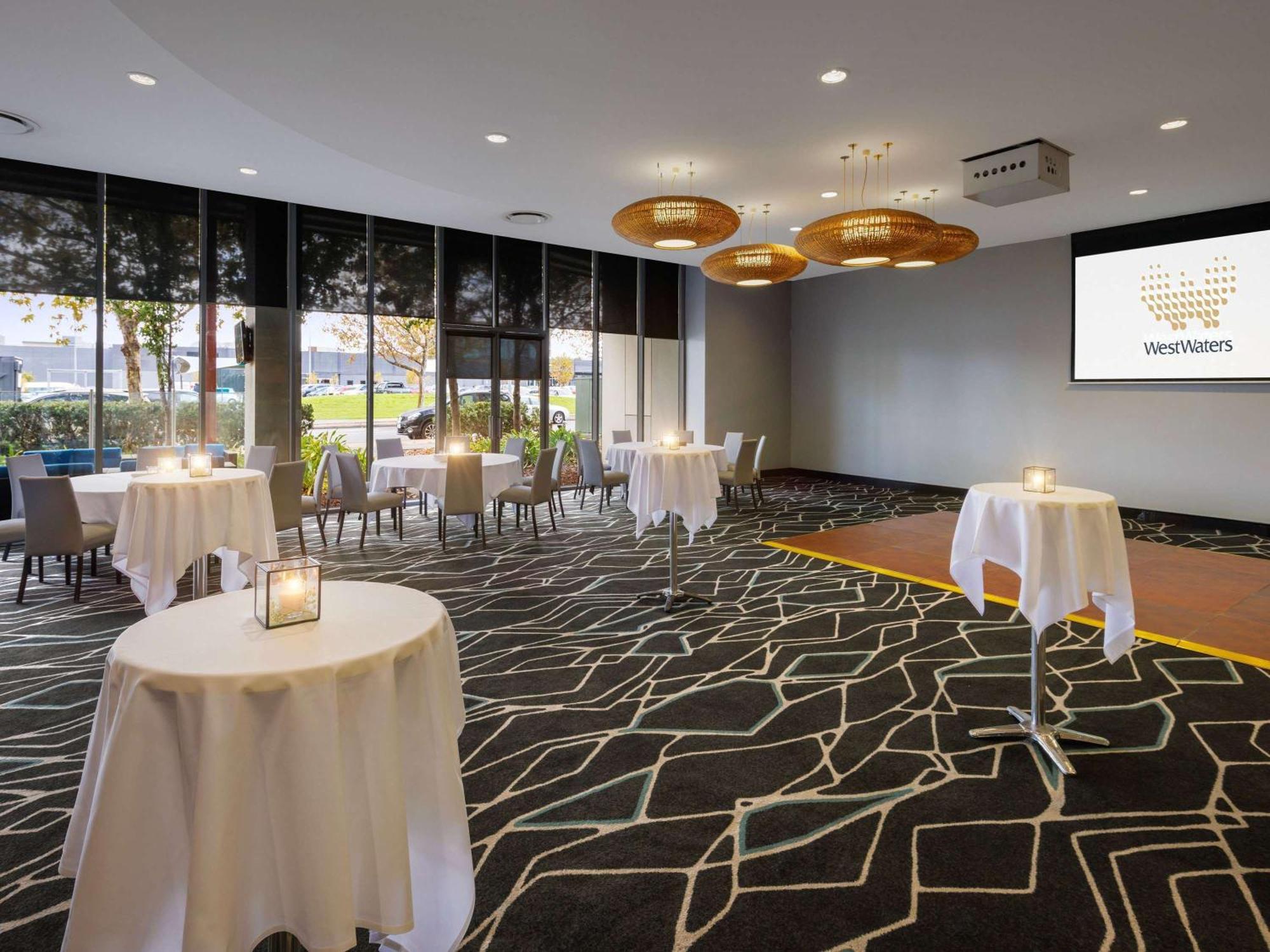 Mercure Melbourne Керолайн-Спрінгз Екстер'єр фото